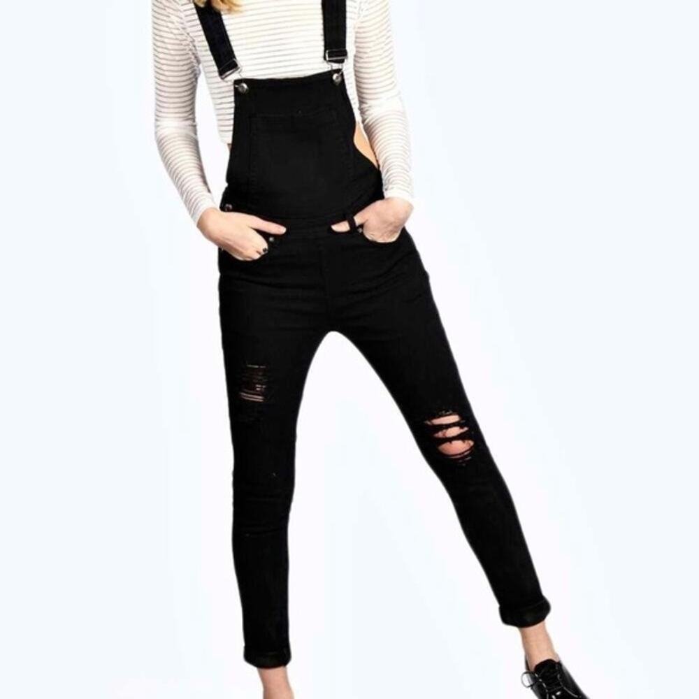 Boohoo Black Denim Skinny Distressed Overalls Sz 2